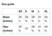 Load image into Gallery viewer, 9:15 Palette - Red - Yoga Shorts